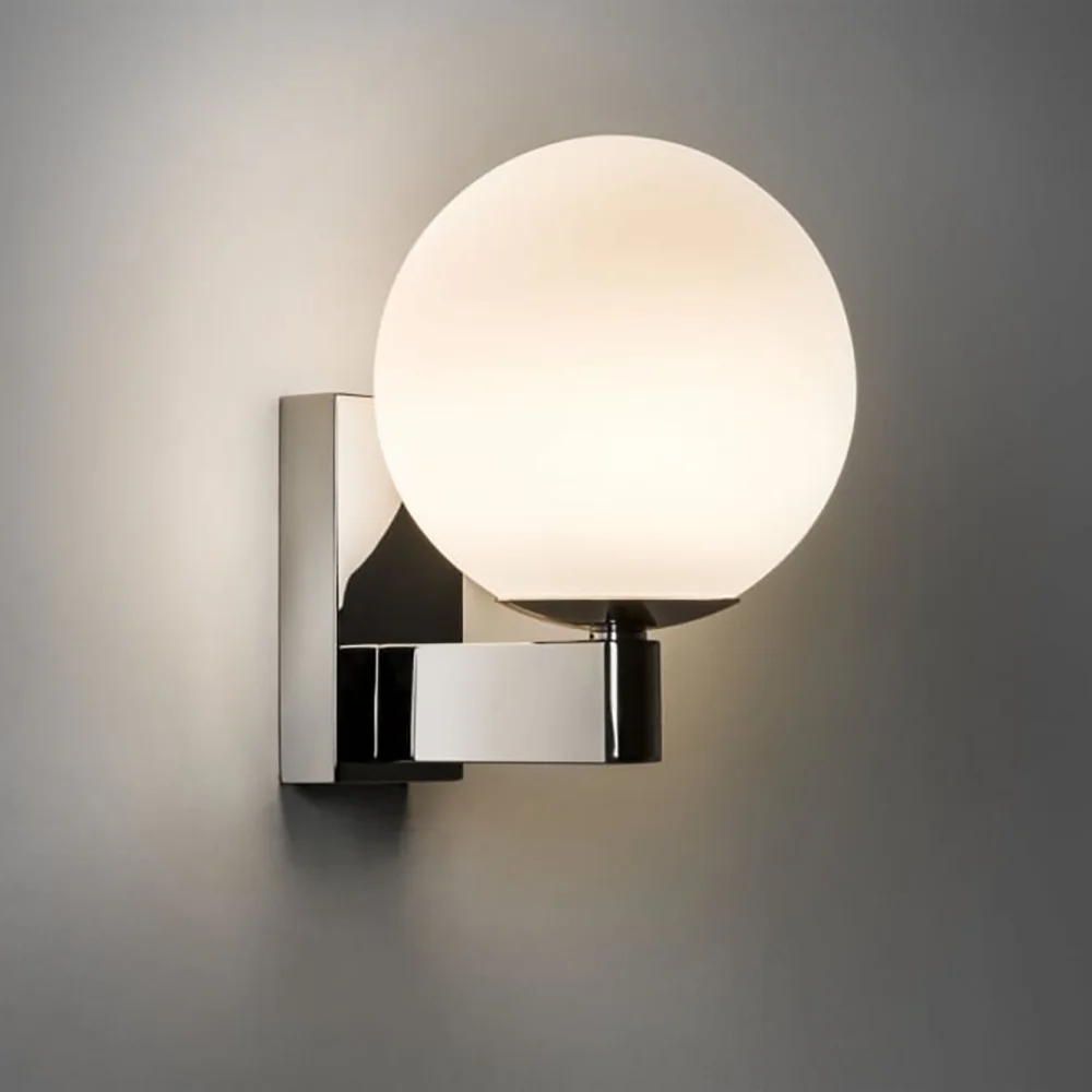 Forum Ara Wall Light